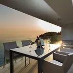 Style And Sea *