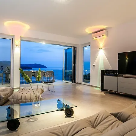 Style And Sea Apartman *