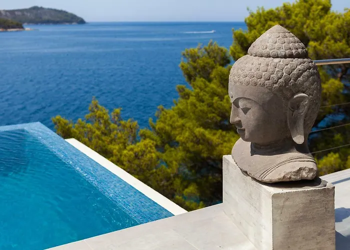 Style And Sea 尼亚卢卡